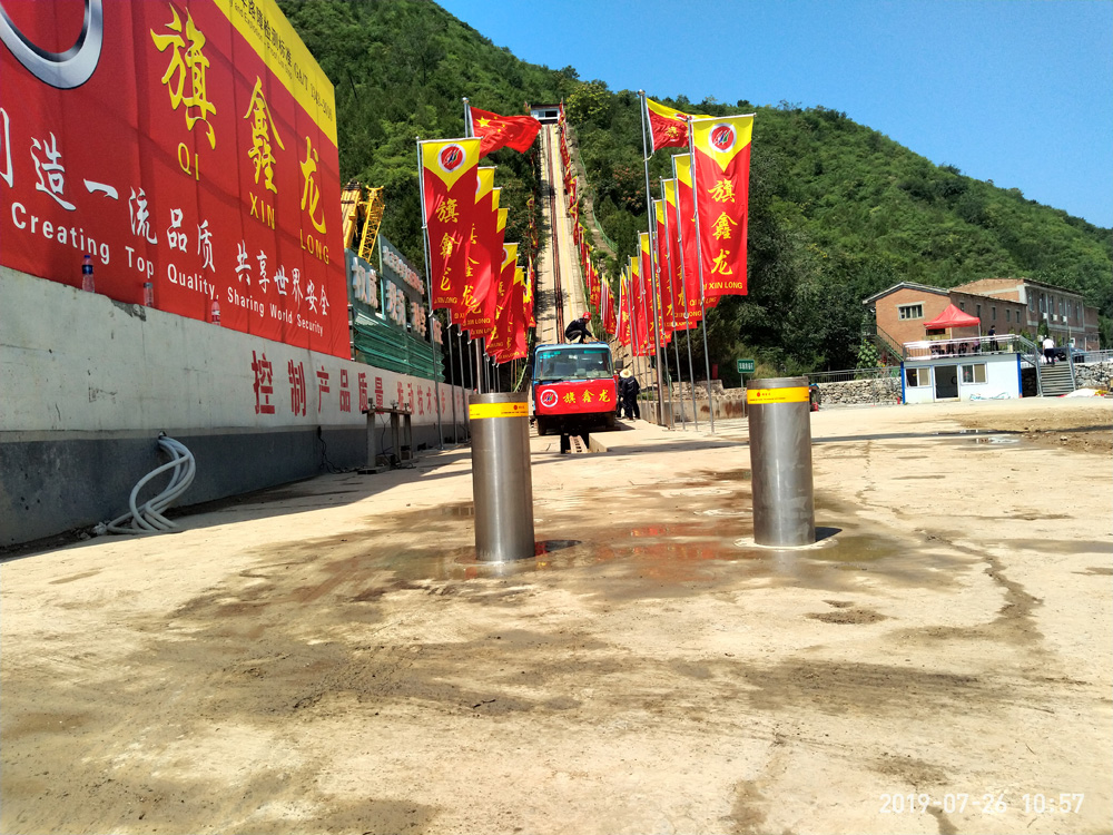 旗鑫龙升降柱通过 B3 级抗冲撞测试认证